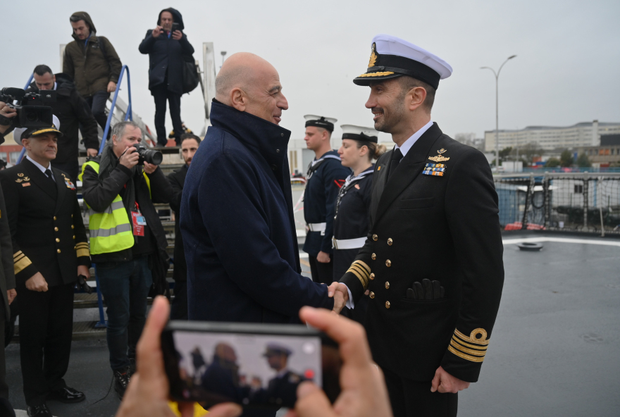 Ποιος είναι ο Αθηναίος αντιπλοίαρχος Ιωάννης Κιζάνης, ο κυβερνήτης στη φρεγάτα «Κίμων»