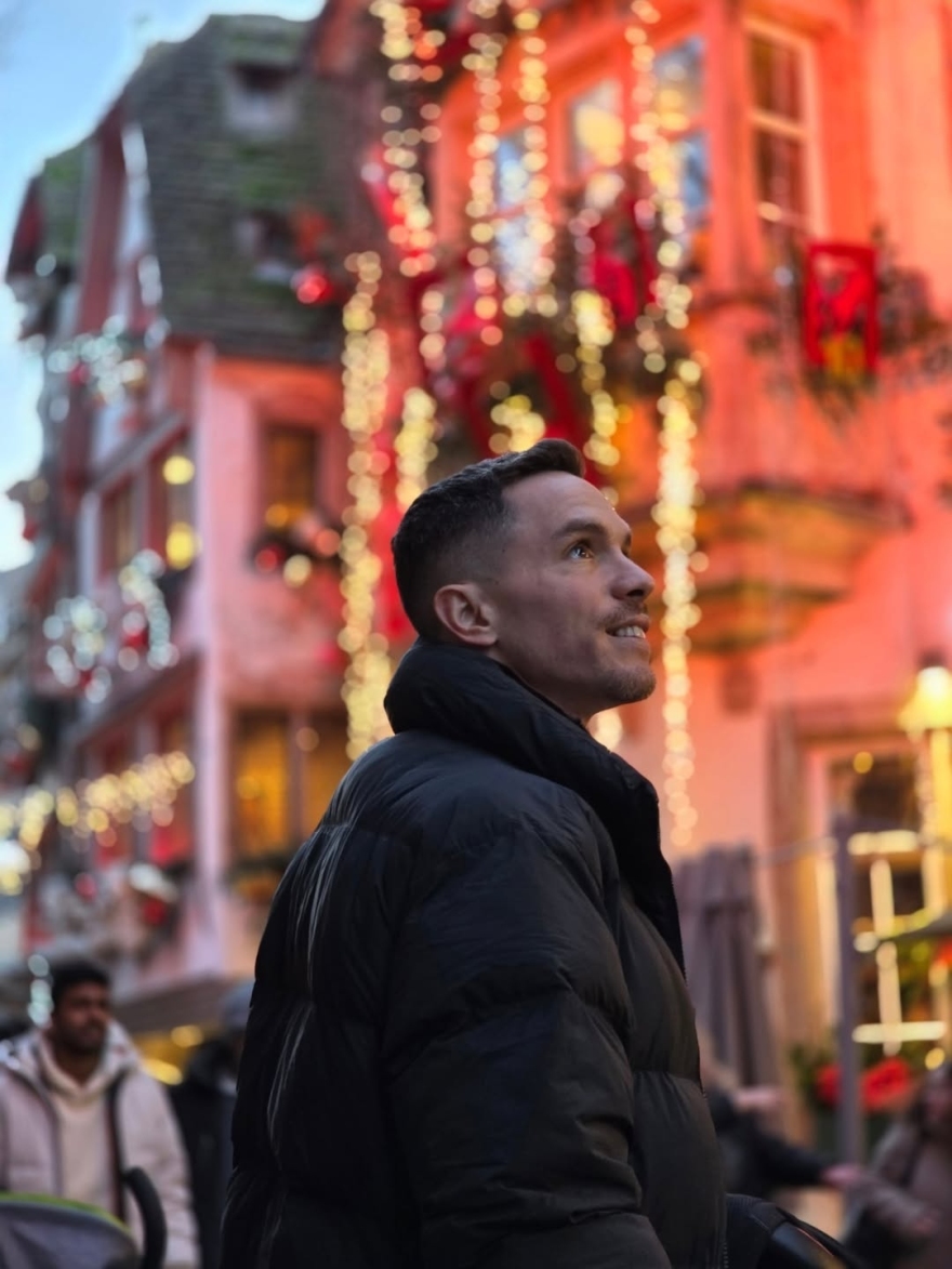 Η Βασιλική Μιλλούση δημοσίευσε φωτογραφίες από το ταξίδι της με τον Λευτέρη Πετρούνια και τις κόρες τους στο Στρασβούργο