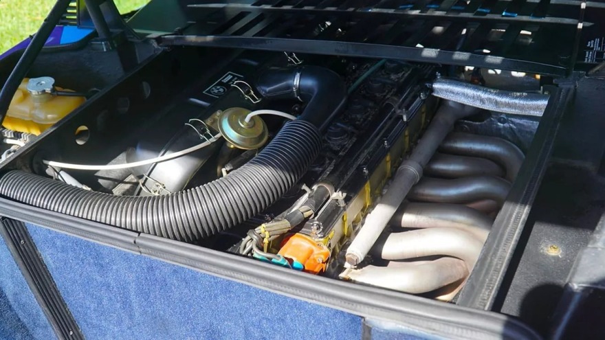 251218153715_bmw-m1-lauda-5