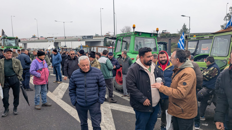 Τι αποφάσισαν οι αγρότες στη Νίκαια: Κλείνουν αύριο τις σήραγγες των Τεμπών για τα φορτηγά
