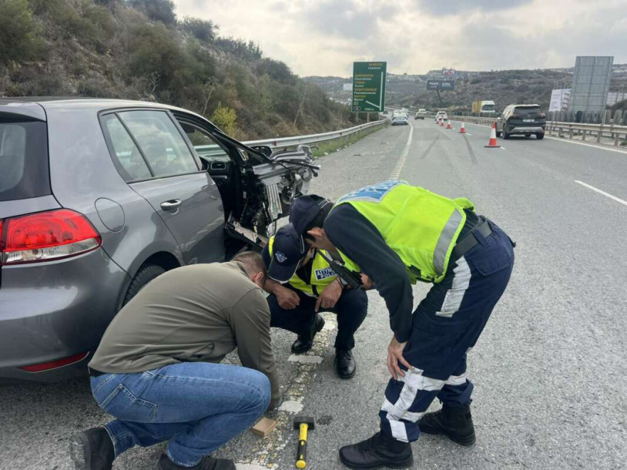 Σταμάτησε στη λωρίδα έκτακτης ανάγκης και την παρέσυρε ημιφορτηγό, νεκρή 71χρονη στην Κύπρο