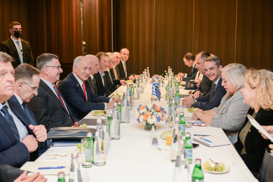 Συνάντηση Μητσοτάκη με Νετανιάχου στην Ιερουσαλήμ πριν την τριμερή Ελλάδας-Κύπρου-Ισραήλ: Δείτε βίντεο και φωτογραφίες