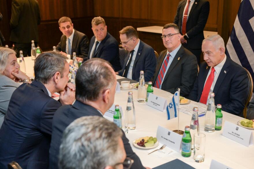 Συνάντηση Μητσοτάκη με Νετανιάχου στην Ιερουσαλήμ πριν την τριμερή Ελλάδας-Κύπρου-Ισραήλ: Δείτε βίντεο και φωτογραφίες