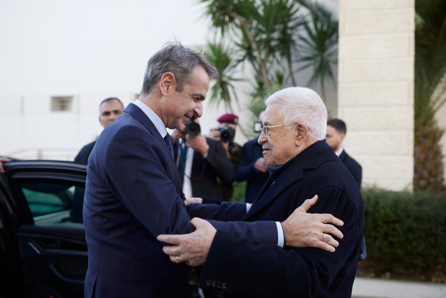 Μητσοτάκης: Σημαντικός ο διάλογος για την ειρήνη στη Γάζα με σεβασμό στο διεθνές δίκαιο - Αμπάς: Ευχαριστώ την Ελλάδα για τη στήριξη στα δικαιώματά μας