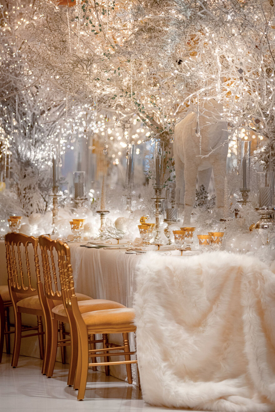 Συμβουλές για το γιορτινό τραπέζι από την event planner Βανεσα Σουραβλιά