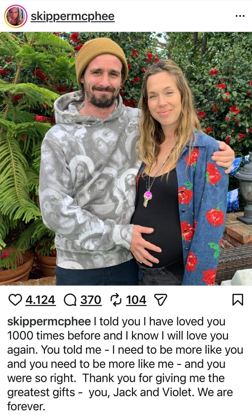 Τζέιμς Ράνσον: Σε αγάπησα 1000 φορές και ξέρω ότι θα σ' αγαπήσω ξανά, δηλώνει η γυναίκα του ηθοποιού που αυτοκτόνησε