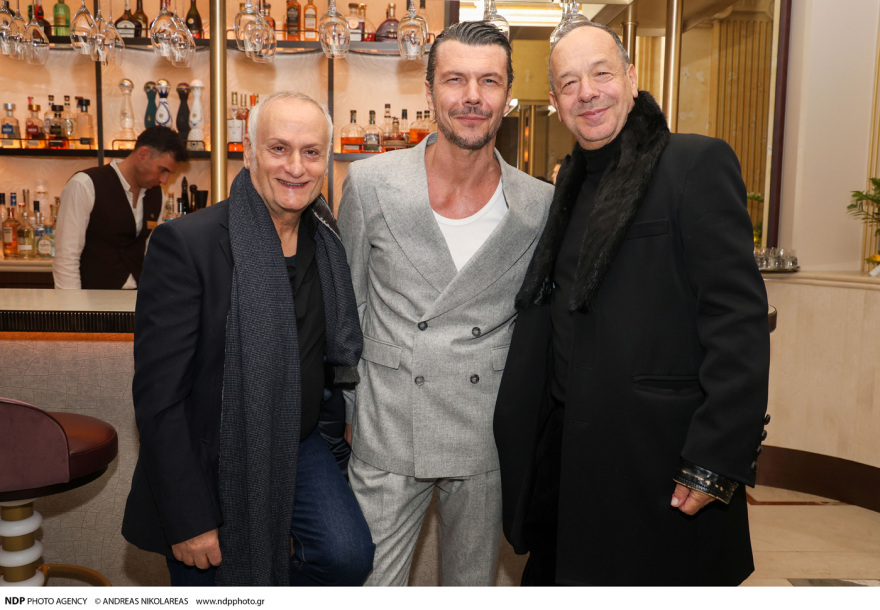 Το  Χριστουγεννιάτικο Party του Θεάτρου Παλλάς στο “George, The Lobby Bar” του ξενοδοχείου King George
