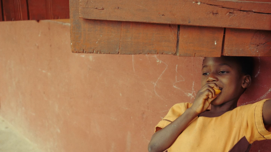 Η αληθινή εικόνα της καθημερινότητας των παιδιών στην Κένυα - Πώς μια δράση μπορεί να αλλάξει τη ζωή τους