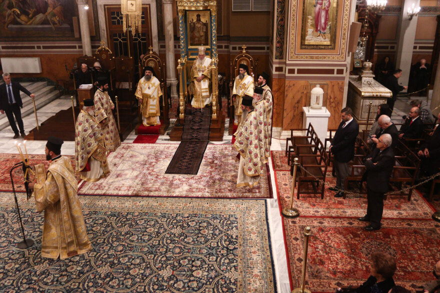 Θεία Λειτουργία στη Μητρόπολη Αθηνών υπό τον Αρχιεπίσκοπο Ιερώνυμο
