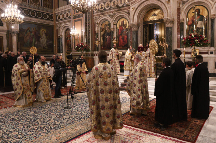 Θεία Λειτουργία στη Μητρόπολη Αθηνών υπό τον Αρχιεπίσκοπο Ιερώνυμο
