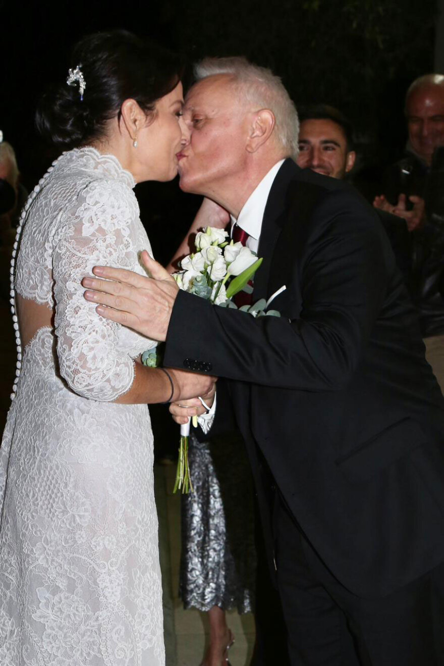 Γιάννης Ραγκούσης και Μαρίνα Κοντοτόλη παντρεύτηκαν στην Αγία Σοφία Ακροπόλεως - Δείτε βίντεο φωτογραφίες