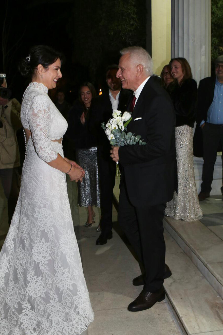 Γιάννης Ραγκούσης και Μαρίνα Κοντοτόλη παντρεύτηκαν στην Αγία Σοφία Ακροπόλεως - Δείτε βίντεο φωτογραφίες