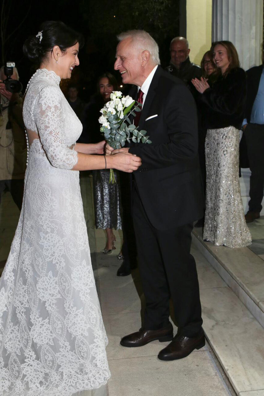 Γιάννης Ραγκούσης και Μαρίνα Κοντοτόλη παντρεύτηκαν στην Αγία Σοφία Ακροπόλεως - Δείτε βίντεο φωτογραφίες