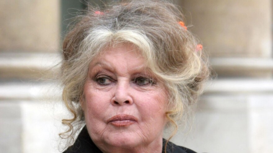 Οι σκοτεινές πλευρές της Μπριζίτ Μπαρντό: Η εγκατάλειψη του παιδιού της, οι απιστίες και ο ρατσισμός