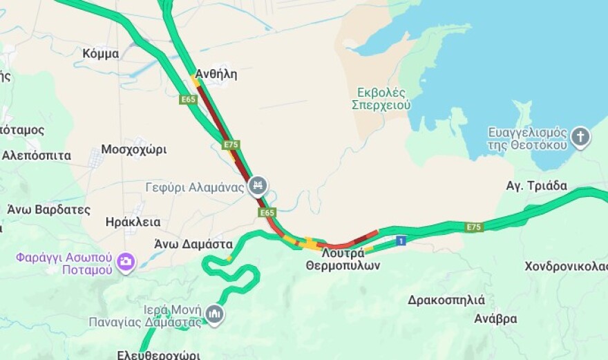 Μετ' εμποδίων η επιστροφή των εκδρομέων: Ουρές χιλιομέτρων σε Μπράλο, Μαρτίνο και Κάστρο εξαιτίας των μπλόκων