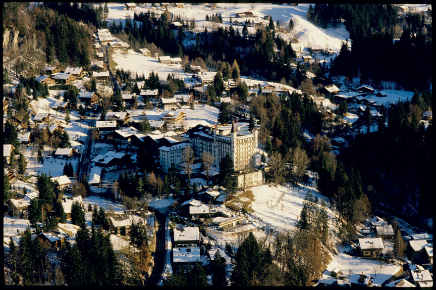 Άγνωστες ιστορίες επιφανών Ελλήνων από το Γκστάαντ