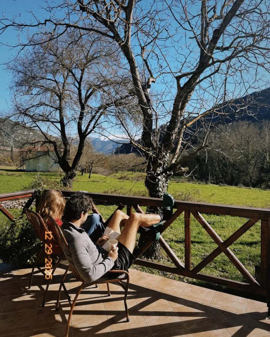 Η απόδραση της Κλέλιας Ανδριολάτου στα Καλάβρυτα, δείτε φωτογραφίες
