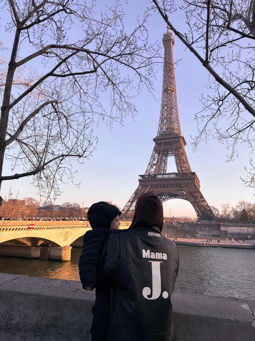 Η Ιωάννα Τούνη ταξίδεψε στο Παρίσι με τον γιο της, τα στιγμιότυπα που μοιράστηκε
