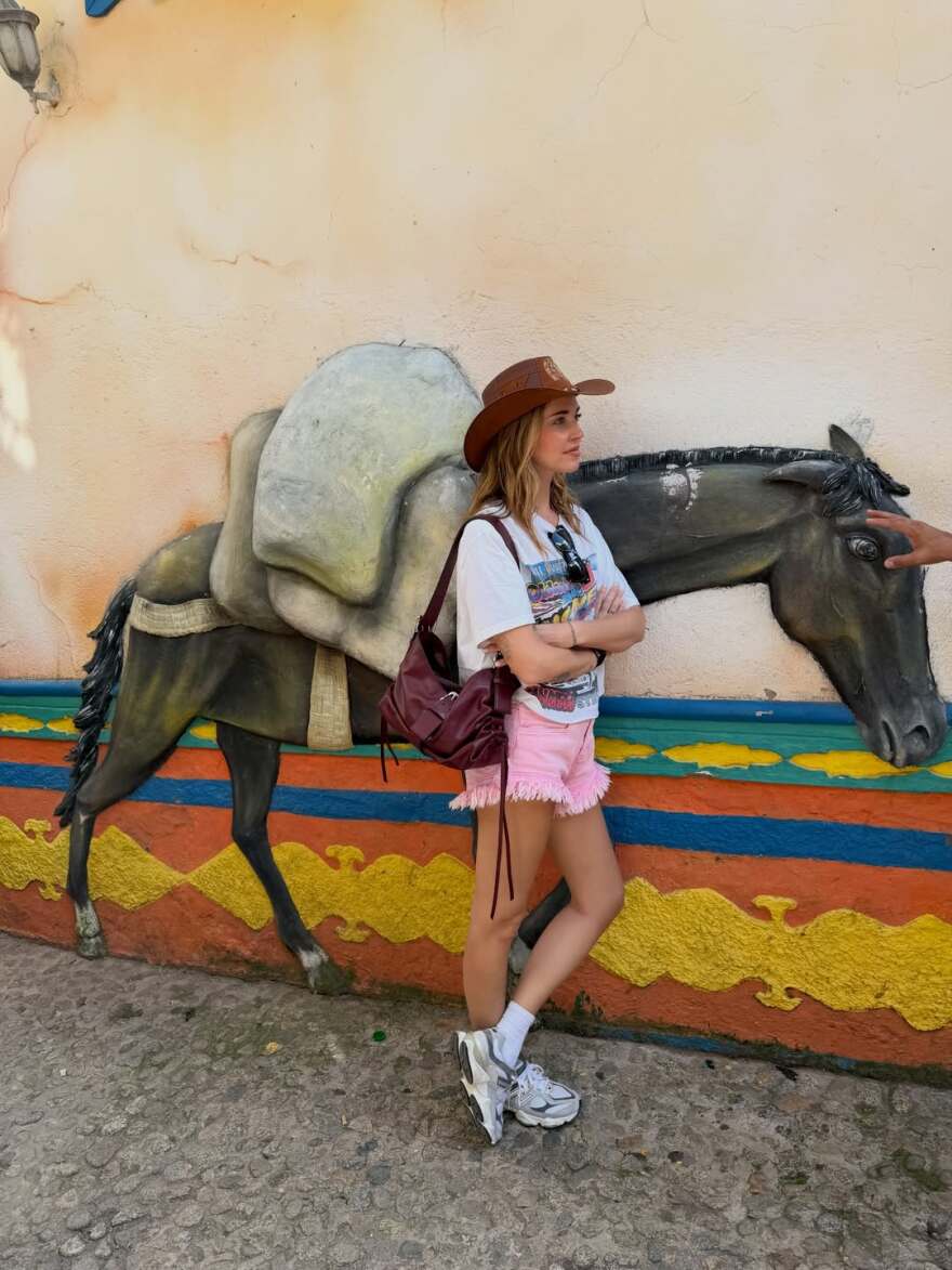Κιάρα Φεράνι: Το φωτογραφικό άλμπουμ από το ταξίδι της στην Κολομβία
