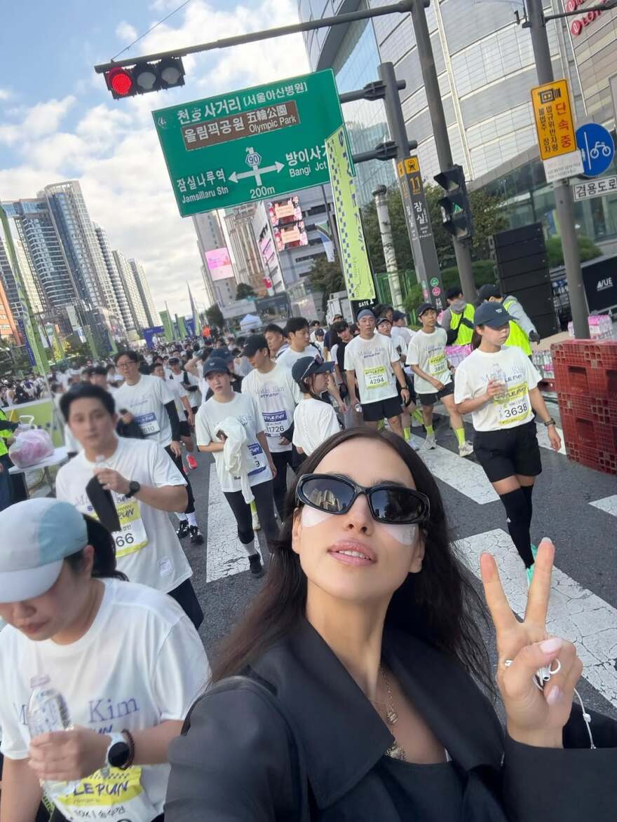 Ιρίνα Σάικ: Το φωτογραφικό άλμπουμ από το ταξίδι της στη Σεούλ