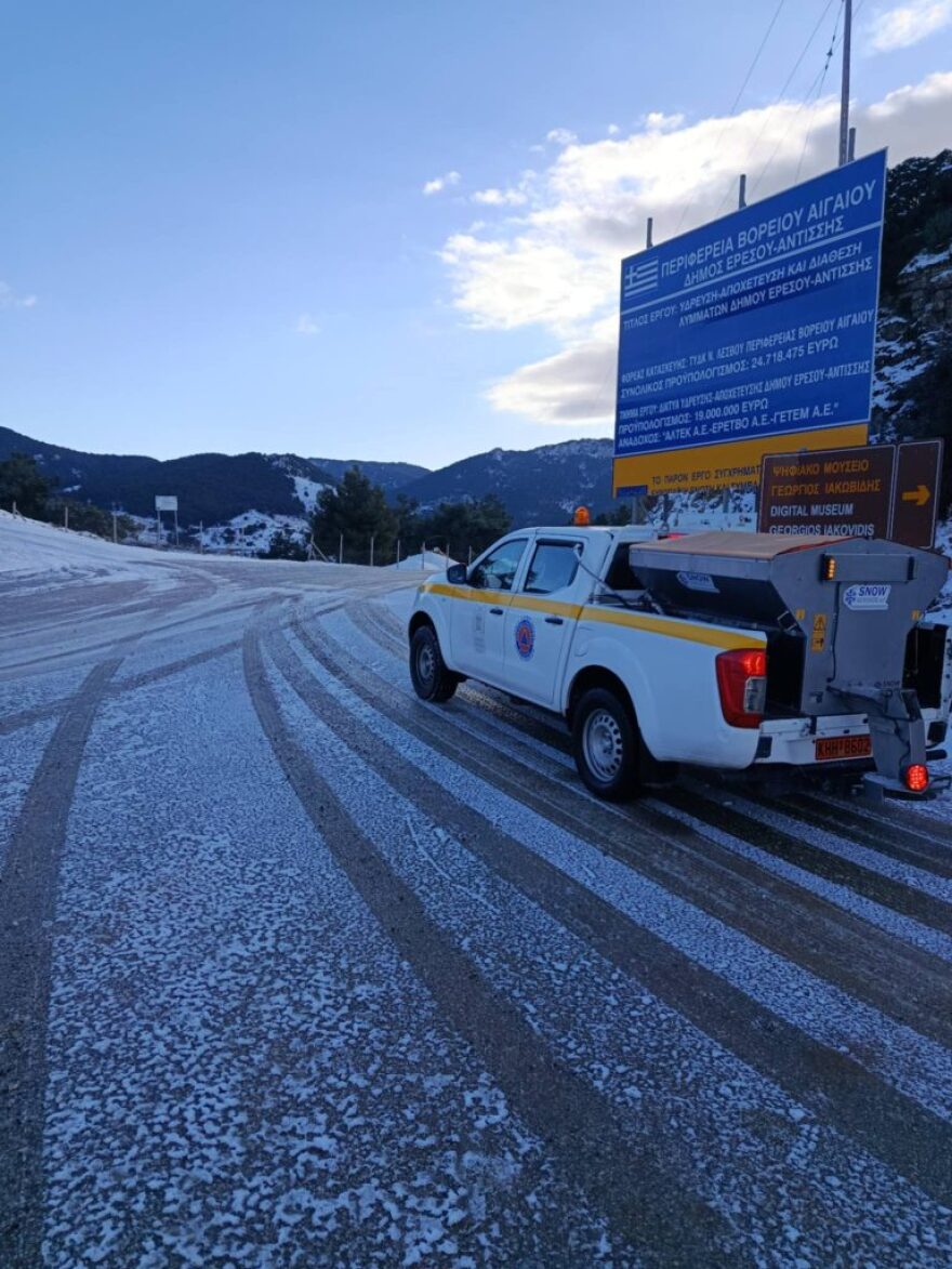 Χιόνισε στα ορεινά της Λέσβου και στη Λήμνο, δείτε φωτογραφίες από τα χιονισμένα χωριά
