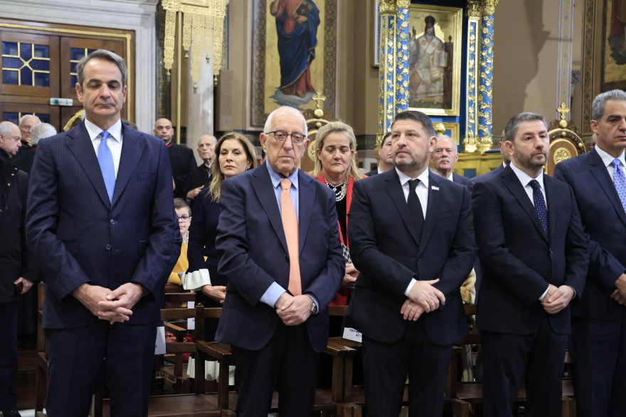 Ο πρώτος καφές του 2026 στο Κολωνάκι για Τασούλα, Μητσοτάκη, Κακλαμάνη και Γεωργιάδη, δείτε βίντεο και φωτογραφίες