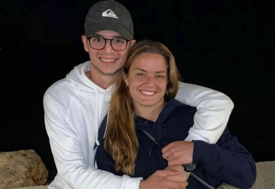 «Να γίνουμε το 2027 παππούδες...», οι ευχές του ζεύγους Μητσοτάκη στο πρωτοχρονιάτικο ρεβεγιόν