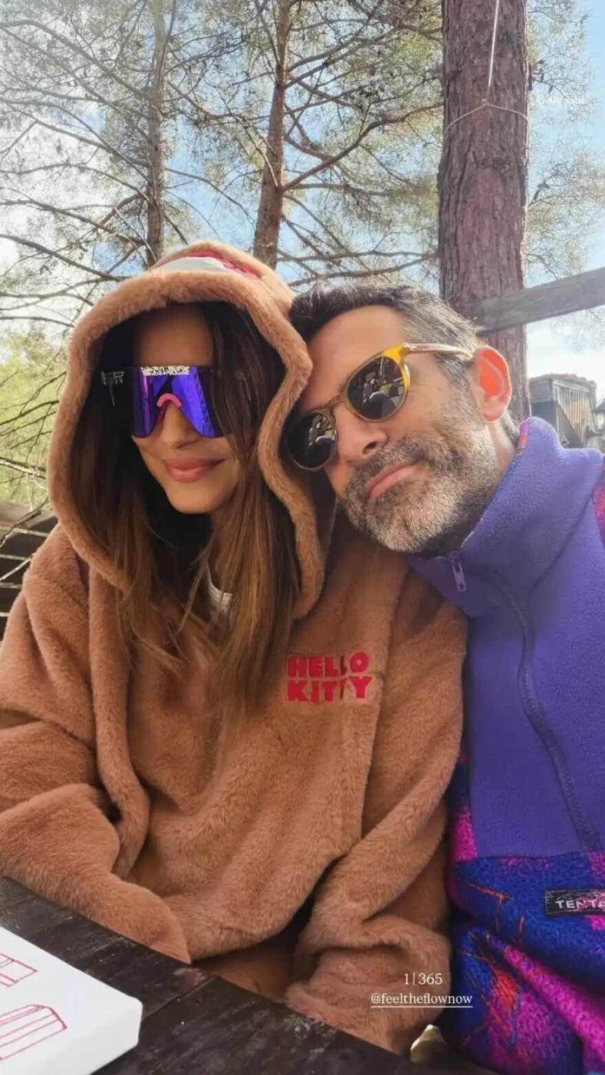 Η Κωνσταντίνα Ευρυπίδου ποζάρει αγκαλιά με τον Φίλιππο Μιχόπουλο