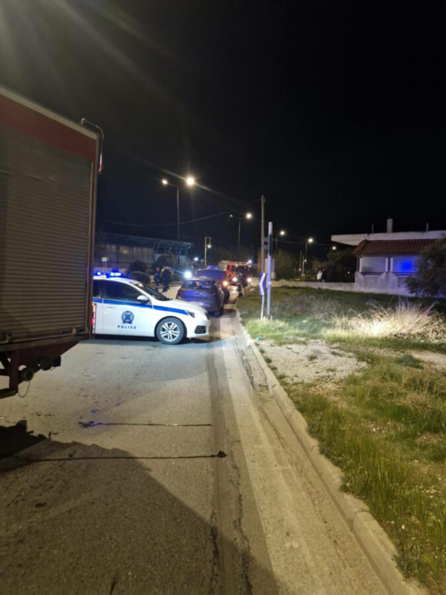 Τρομακτικές εικόνες από το τροχαίο δυστύχημα στο Μαρκόπουλο με θύμα έναν 23χρονο
