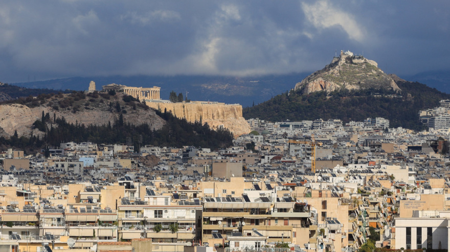 Ο Dr House έγινε... αρχαιολόγος σε ελληνικές ανασκαφές: Νέα σειρά με τον Χιου Λόρι και γυρίσματα στη χώρα μας
