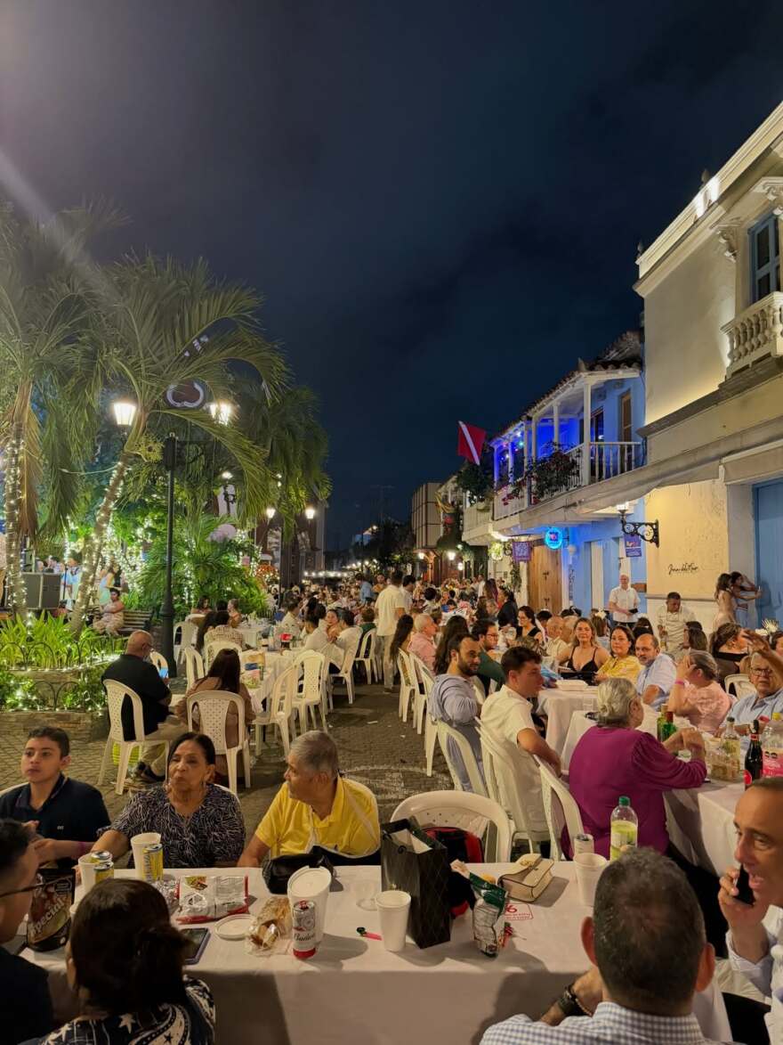 Η Κιάρα Φεράνι υποδέχτηκε το 2026 στην Κολομβία, δείτε φωτογραφίες