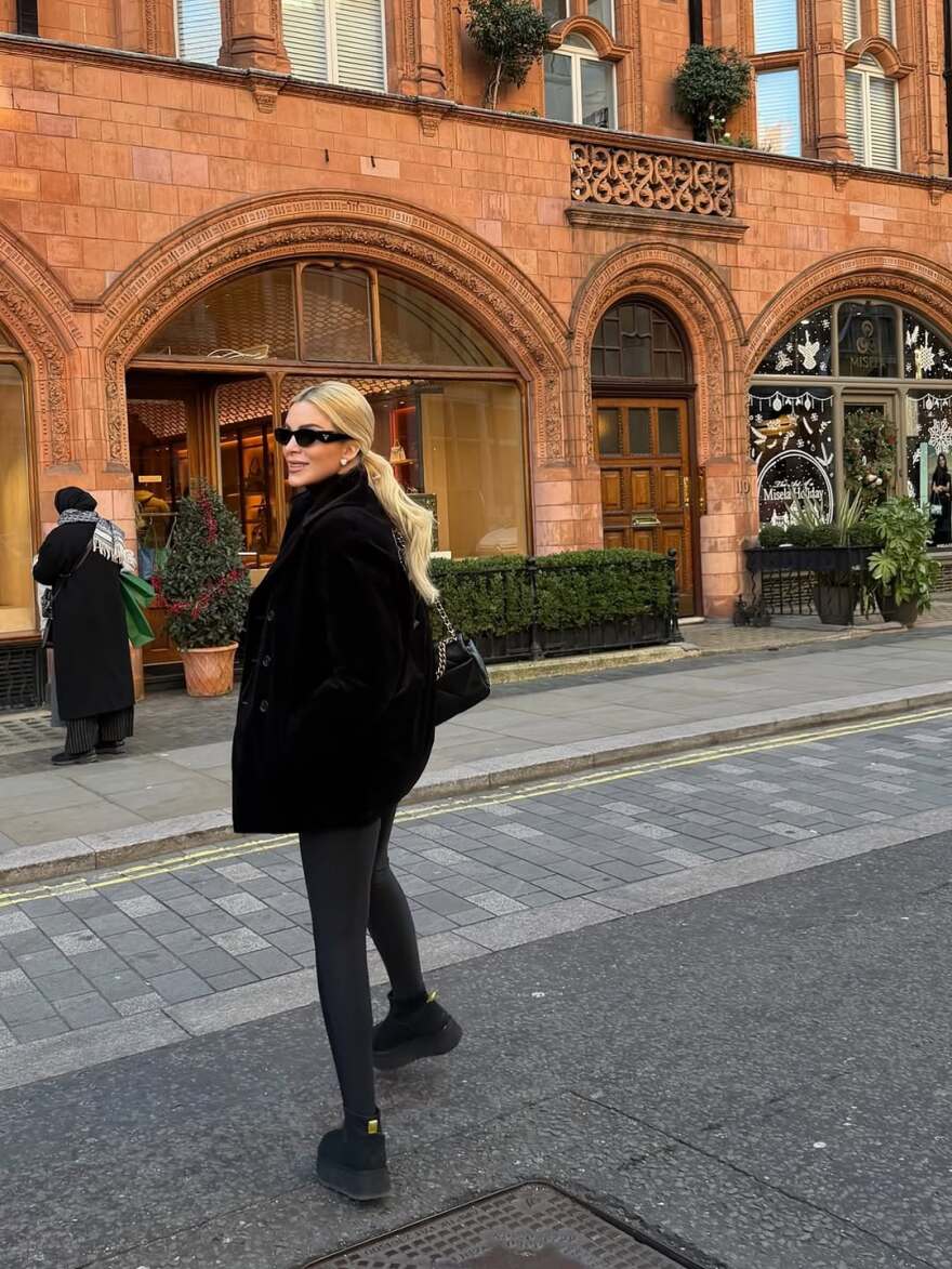 Η Κατερίνα Καινούργιου και ο Παναγιώτης Κουτσουμπής ταξίδεψαν στο Λονδίνο
