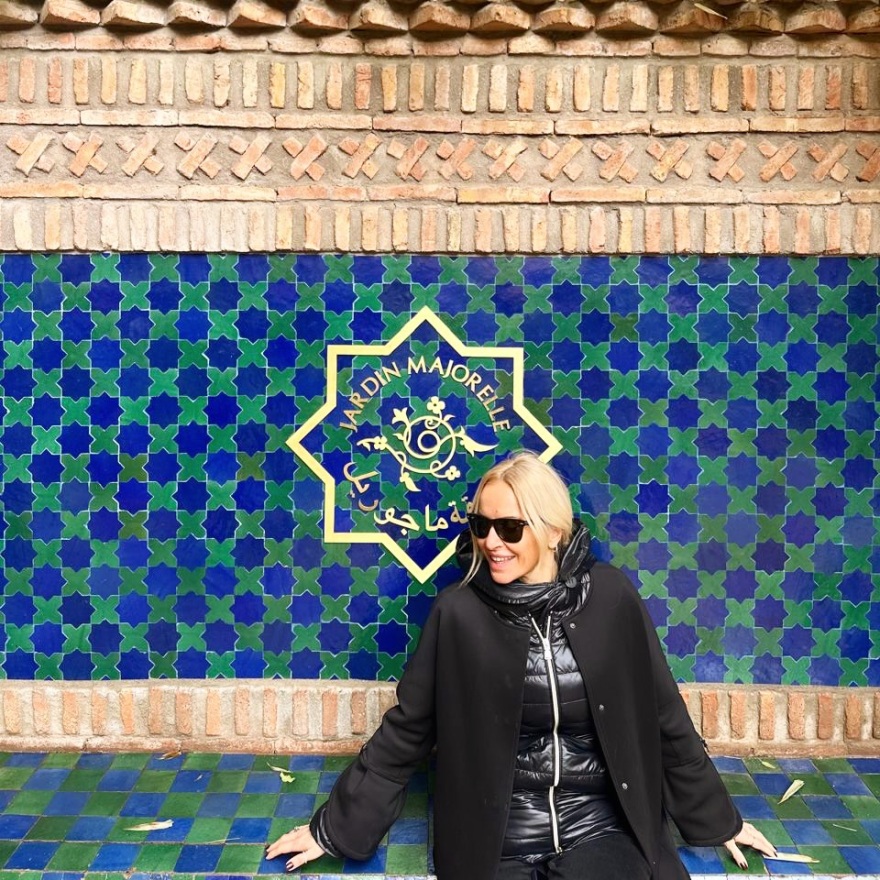 Η Μαρία Μπεκατώρου ταξίδεψε στο Μαρόκο: Ο μαροκινός τρόπος ζωής είναι το κλειδί της ευτυχίας, γράφει