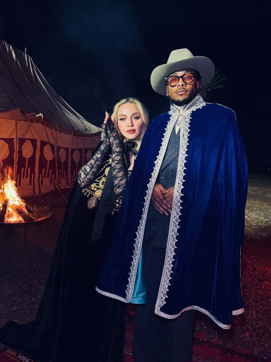 Η Μαντόνα δημοσίευσε νέες φωτογραφίες από το ταξίδι της στο Μαρόκο