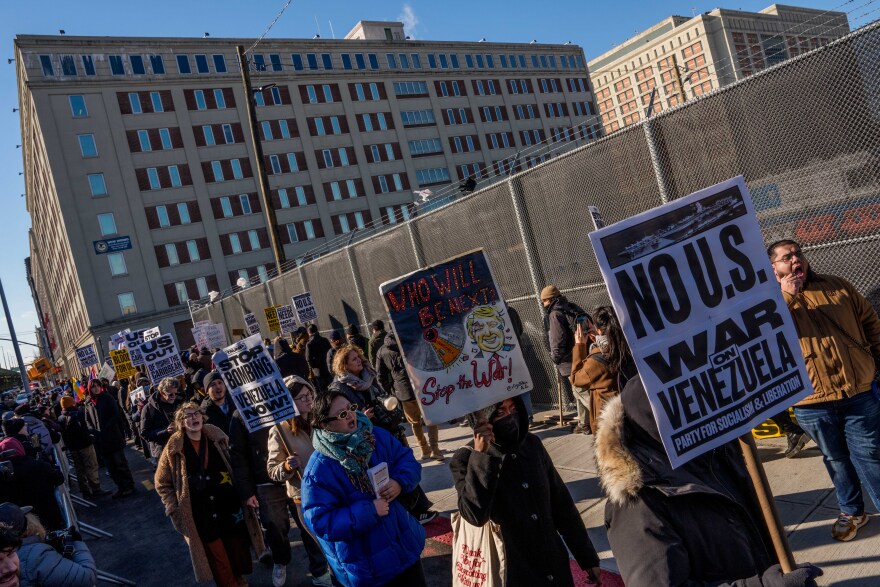 Δολοφονίες, μαχαίρια και τρωκτικά: Στη διαβόητη φυλακή του Μπρούκλιν που έχουν περάσει ο «Diddy» Κομπς και η Μάξγουελ, ο Μαδούρο