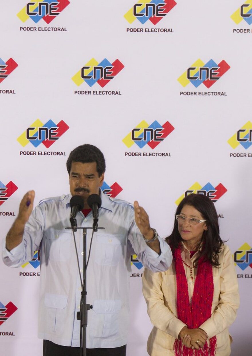 Σίλια Φλόρες: Η γνωριμία με τον Μαδούρο, ο γάμος και το σκάνδαλο «narco-nephews»