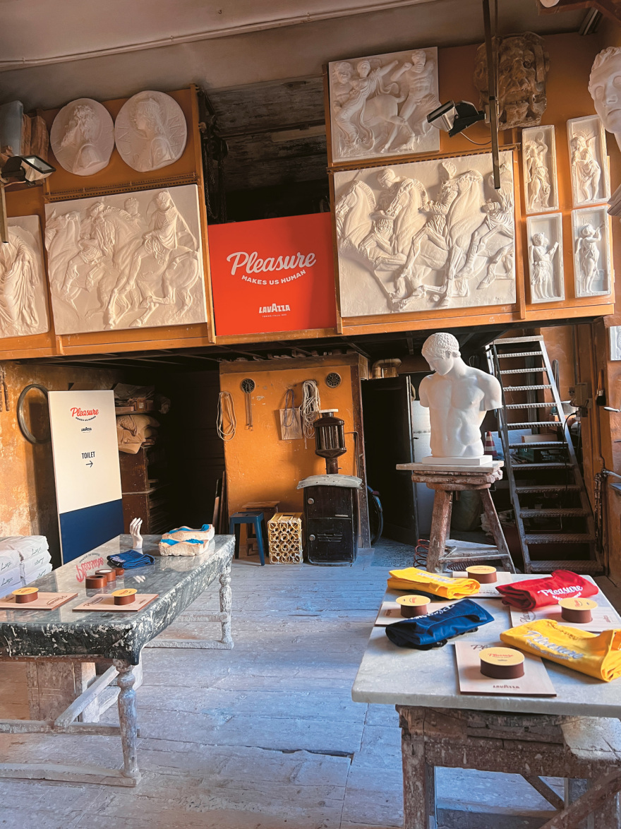 Μάριο Ντόσι: Ο μεγαλύτερος... αντιγραφέας αρχαίων γλυπτών στον κόσμο «δείχνει» πώς θα μπορούσαν να επιστρέψουν τα Μάρμαρα του Παρθενώνα στην Αθήνα
