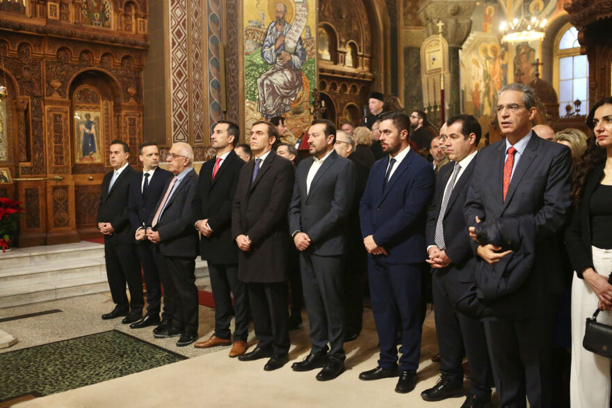 Δείτε βίντεο και φωτογραφίες από τα Θεοφάνια σε Αθήνα και Πειραιά