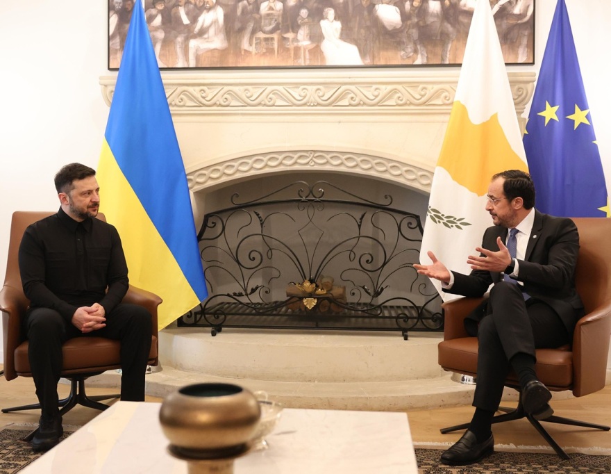 Λευκωσία: Τετ α τετ Ζελένσκι με Χριστοδουλίδη και το «ναι» του Αρχιεπισκόπου Κύπρου για επίσκεψη στο Κίεβο