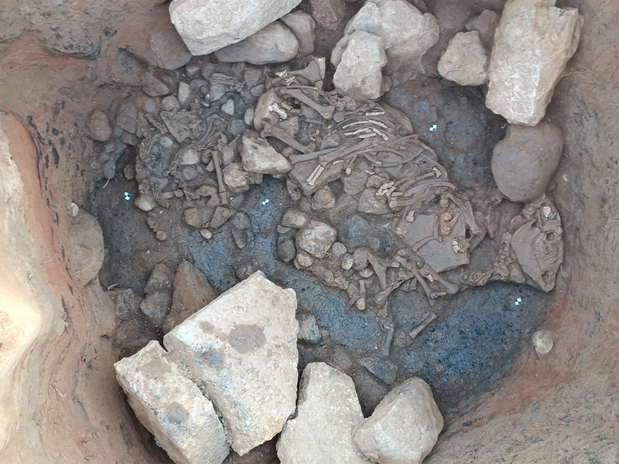 Σημαντικά αρχαιολογικά ευρήματα στη Ραφήνα  - Βρέθηκε ταφή και αγγείο από την Πρώιμη Εποχή του Χαλκού