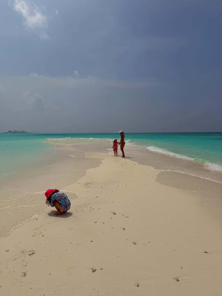 Η Χριστίνα Μπόμπα και ο Σάκης Τανιμανίδης ταξίδεψαν στις Μαλδίβες, δείτε φωτογραφίες