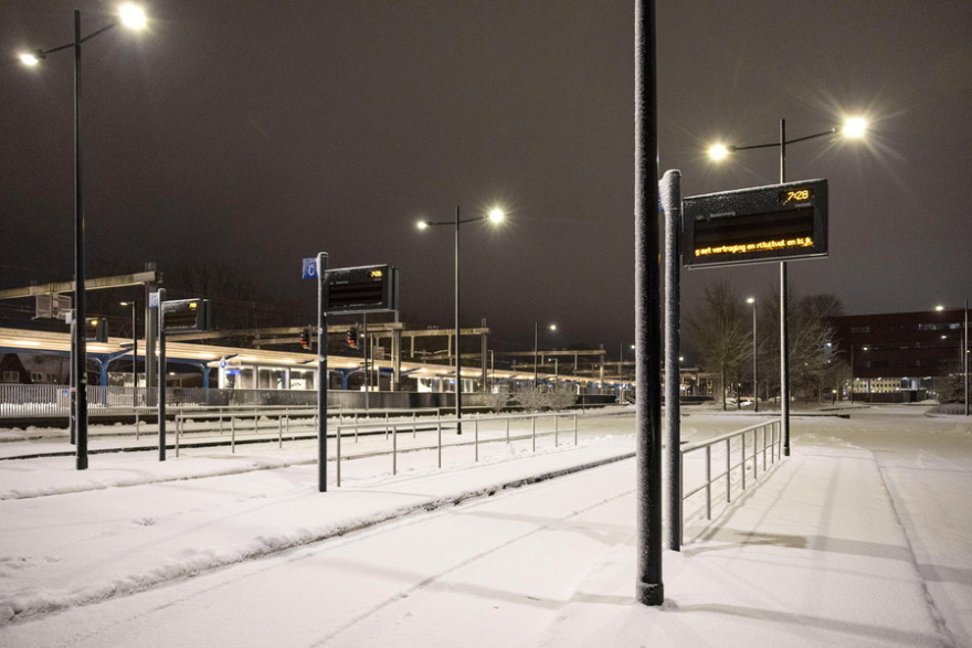 Η καταιγίδα Goretti σαρώνει Γαλλία, Βρετανία, Γερμανία και Ολλανδία: Χωρίς ρεύμα χιλιάδες νοικοκυριά και ακυρώσεις πτήσεων