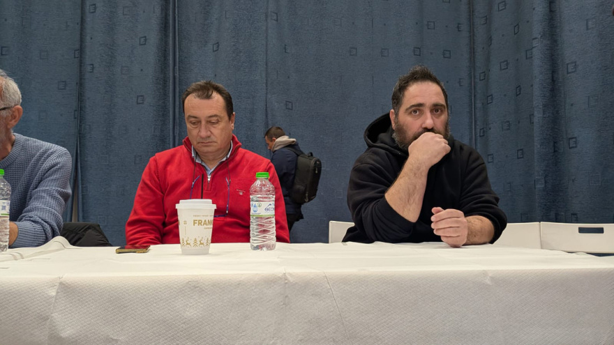 Σε εξέλιξη η πανελλαδική σύσκεψη των αγροτών στη Νίκαια - Ανοιχτό το ενδεχόμενο να μην κατέβουν σε διάλογο