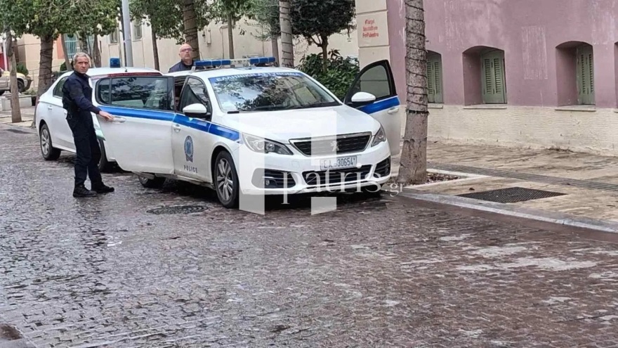 Στα δικαστήρια Ηρακλείου οδηγήθηκε ο πατέρας που κατηγορείται πως βίαζε τις κόρες του στη Μεσαρά, ελεύθερη η μάνα
