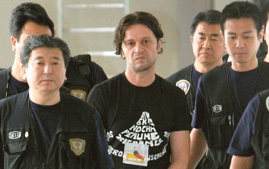 Η ιστορία της διαβόητης συμμορίας «Ροζ Πάνθηρες»: 30 χρόνια, 350 ληστείες σε τρεις ηπείρους, μισό δισ. ευρώ... έσοδα  