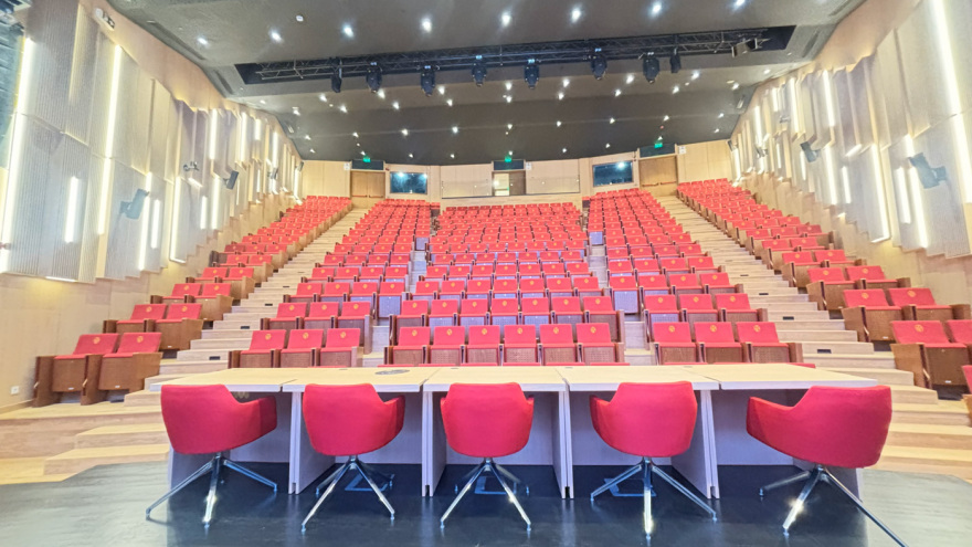 Επίσκεψη Γεραπετρίτη στο «Ιωνικό Κέντρο» της Ι.Μ. Νέας Ιωνίας