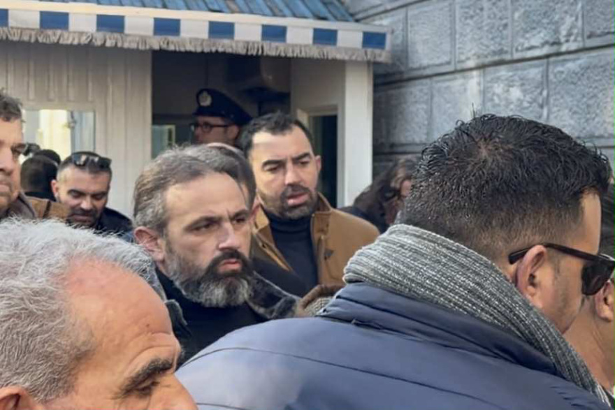 Νίκος Παρλάντζας: Ο αγρότης-κτηνοτροφος του reality «Φάρμα» στη χθεσινή συνάντηση με τον Μητσοτάκη στο Μαξίμου