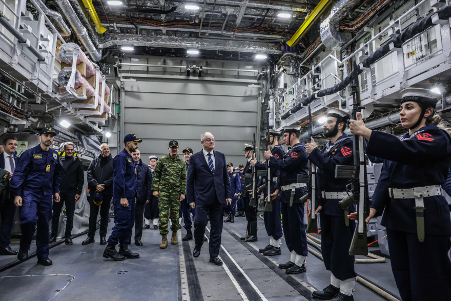 Το Πολεμικό Ναυτικό υποδέχθηκε τη φρεγάτα «Κίμων» - Μητσοτάκης: Χρέος μου να παραδώσω μία πατρίδα ασφαλέστερη απ’ ό,τι την παρέλαβα