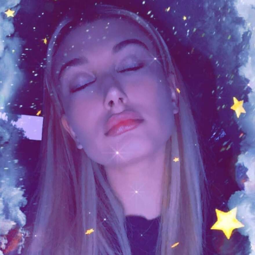 Χέιλι Μπίμπερ: Το φιλί με τον Τζάστιν πριν από δέκα χρόνια, δείτε φωτογραφία