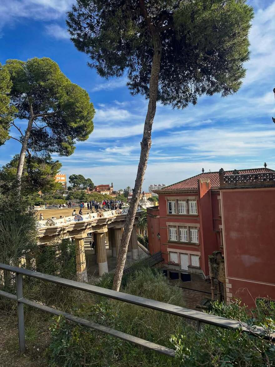 Η Ευρυδίκη δημοσίευσε φωτογραφίες από το ταξίδι της στη Βαρκελώνη με τον Μπομπ Κατσιώνη
